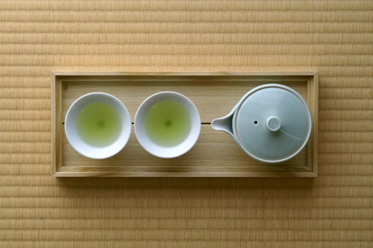 Asahiyaki_02_Celadon Teapot