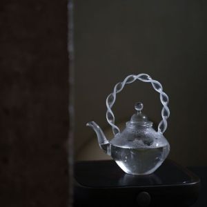 Thread Glass Teapot