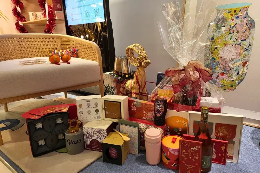 Vermillion’s Signature: Christmas + Lunar New Year Festive Gift Hampers